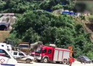 西双版纳一高速公路工程项目边坡塌方致3人死亡，交通运输部挂牌督办|界面新闻 · 快讯